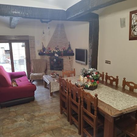 Vivienda Turistica El Caneco Tordesillas Zewnętrze zdjęcie